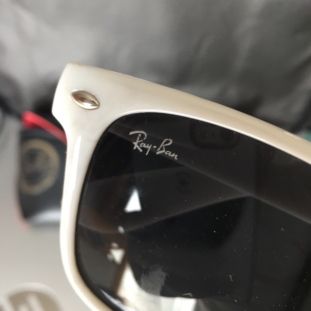 Wayfarer Ray Ban Sunglasses